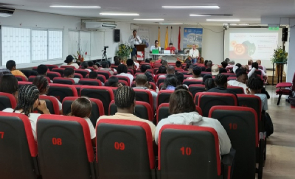 Palmira y Pac&iacute;fico participan del Plan de Desarrollo